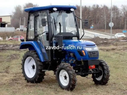 Трактор Четрпиллер XT-404 с кабиной