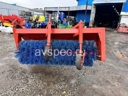 Коммунальная подметальная щетка